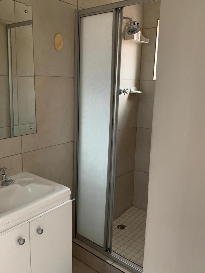 Ace'S Place Hotel Cape Town Bagian luar foto